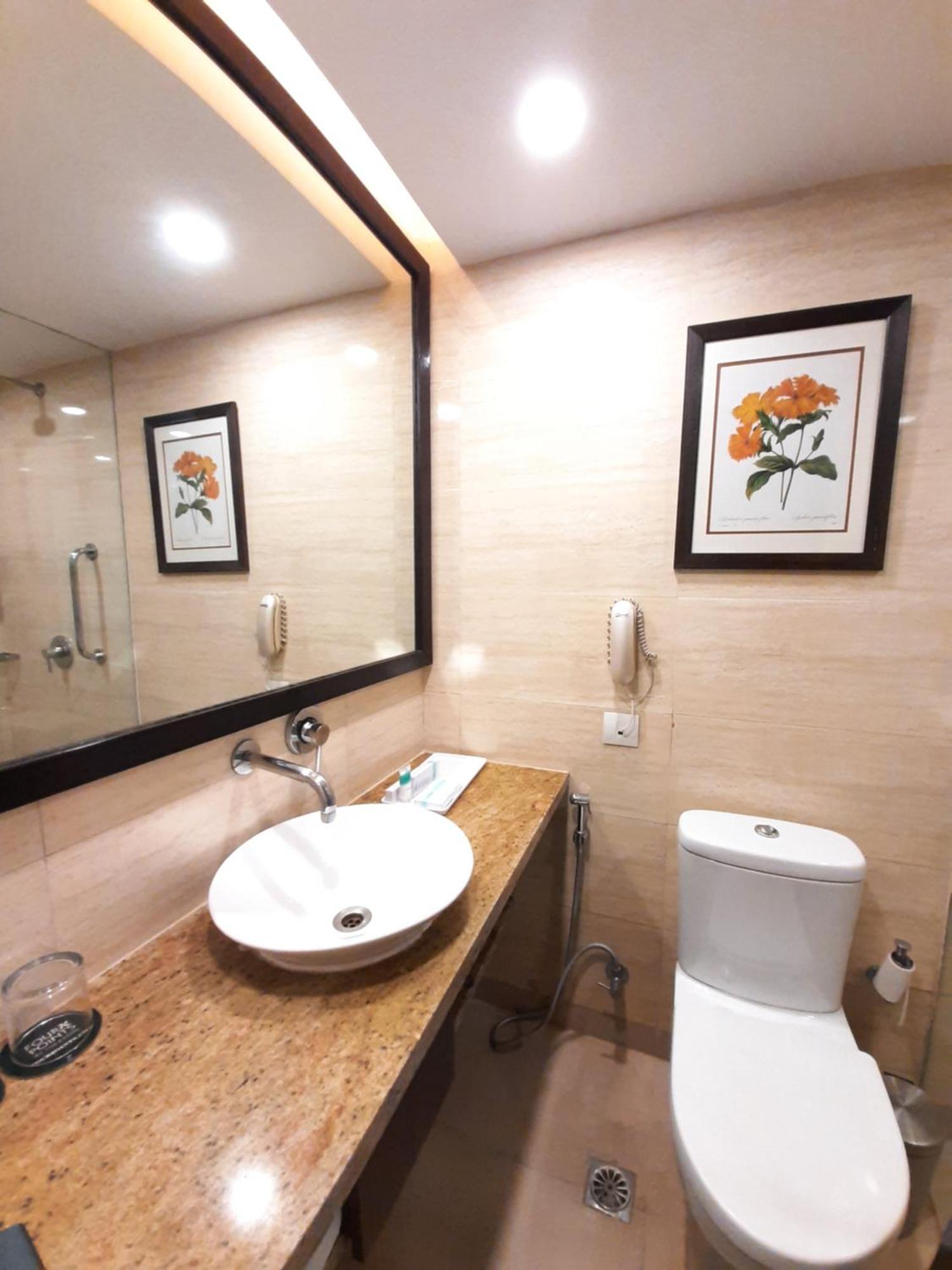 Four Points By Sheraton Vadodara Extérieur photo