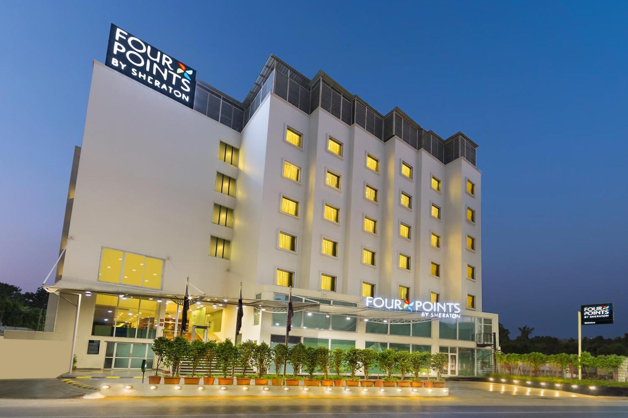 Four Points By Sheraton Vadodara Extérieur photo